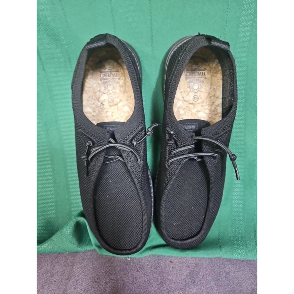 Men's 10.5W Black Non-Slip Slide Ons NWOT
